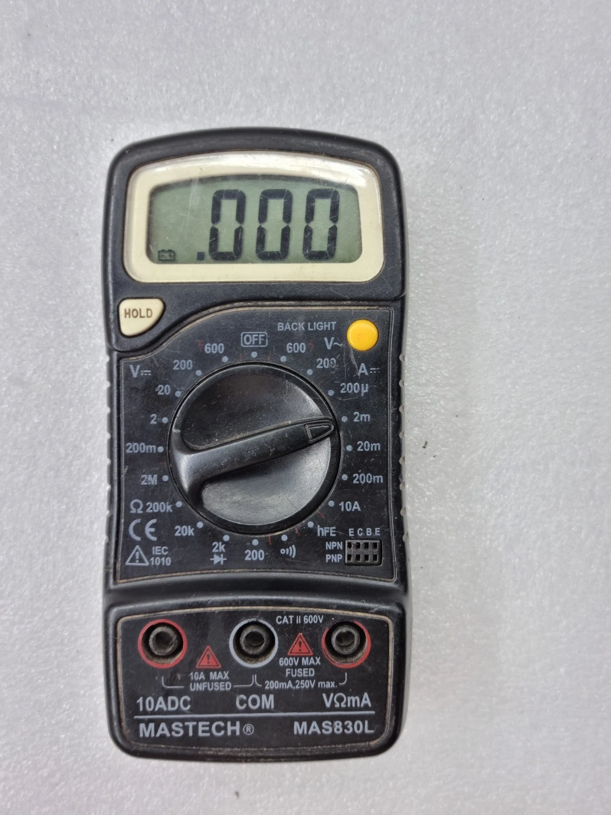 MASTECH MAS830L DIGITAL MULTIMETER AC/DC VOLTAGE CURRENT OHM TESTER CAT II 600V